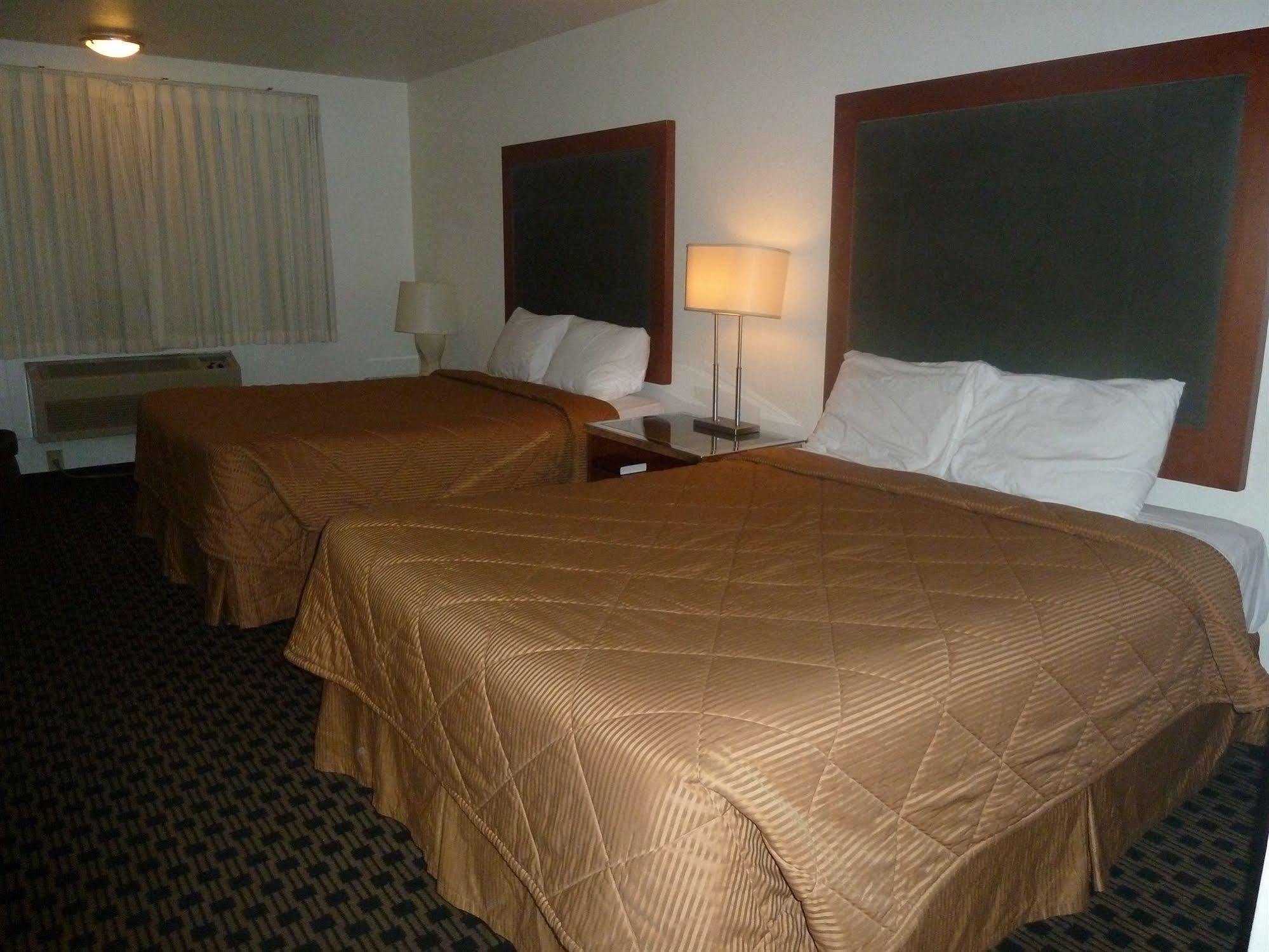 Chestnut Tree Inn Portland Mall 205 Eksteriør billede